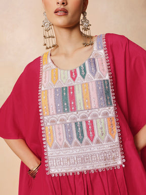 Women Fuchsia Embroidered Patch Kaftan With Tulip Pants