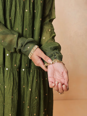 Women Olive Chanderi Tiered Kurta With Straight Pants & Dupatta