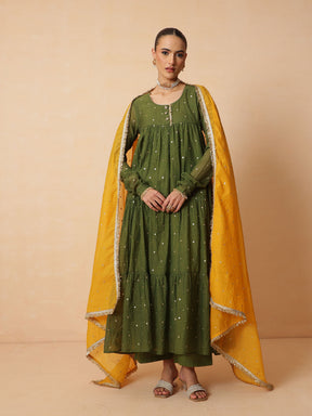 Women Olive Chanderi Tiered Kurta With Straight Pants & Dupatta