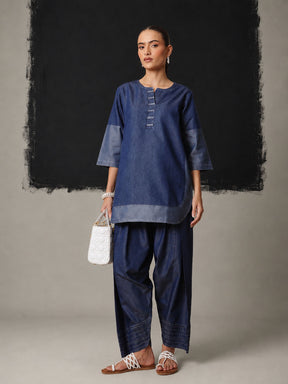 Navy Colour Block Short Kurta With Farshi Salwar-Shae by SASSAFRAS