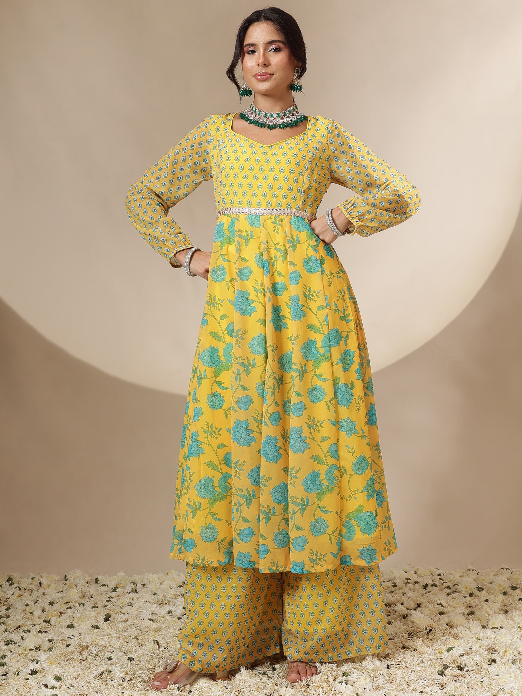 Women Yellow Floral Sweetheart Neck Anarkali Kurta With Palazzos