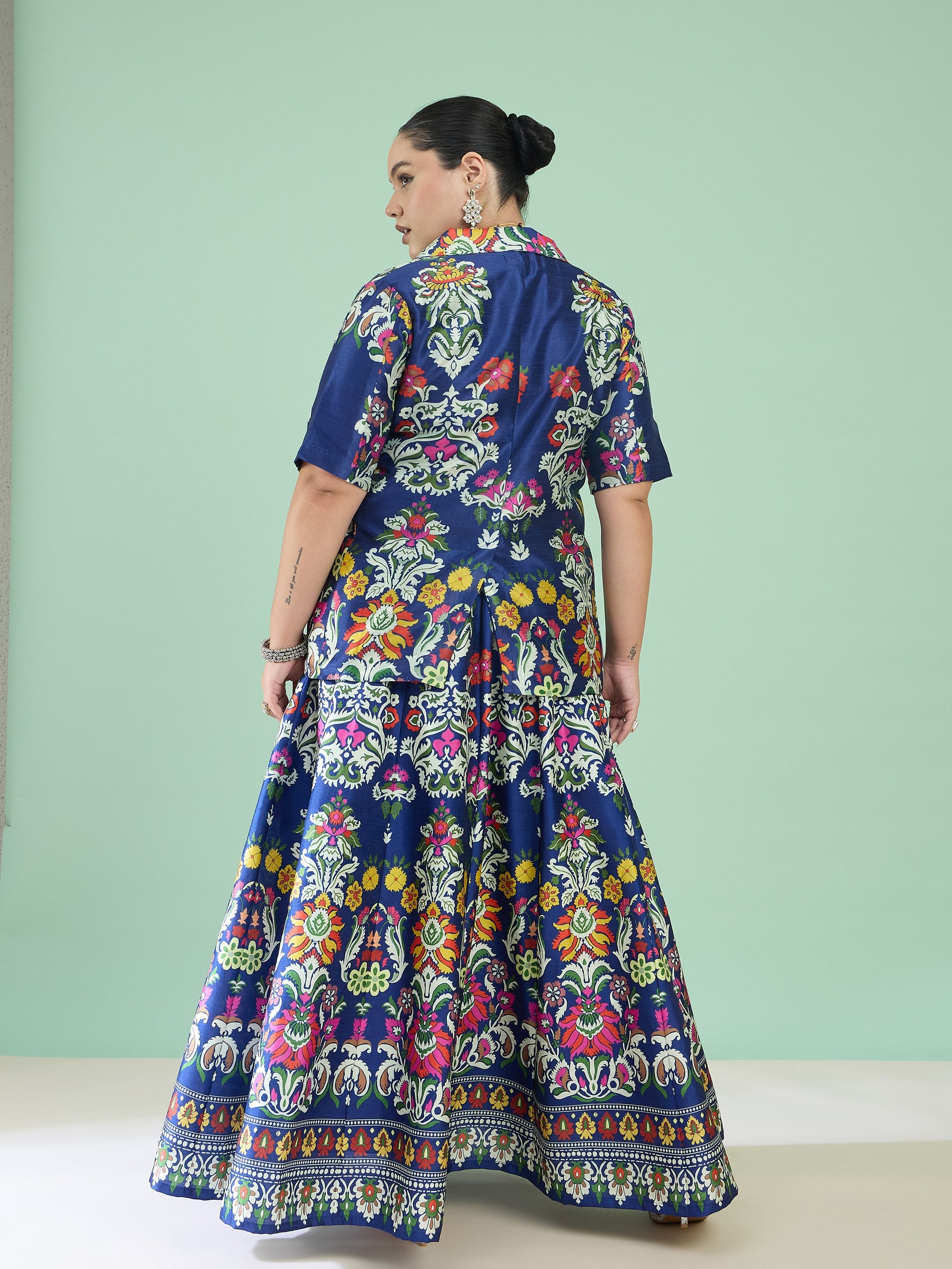 Women Navy Floral Anarkali Skirt With Short Sleeves Blazer