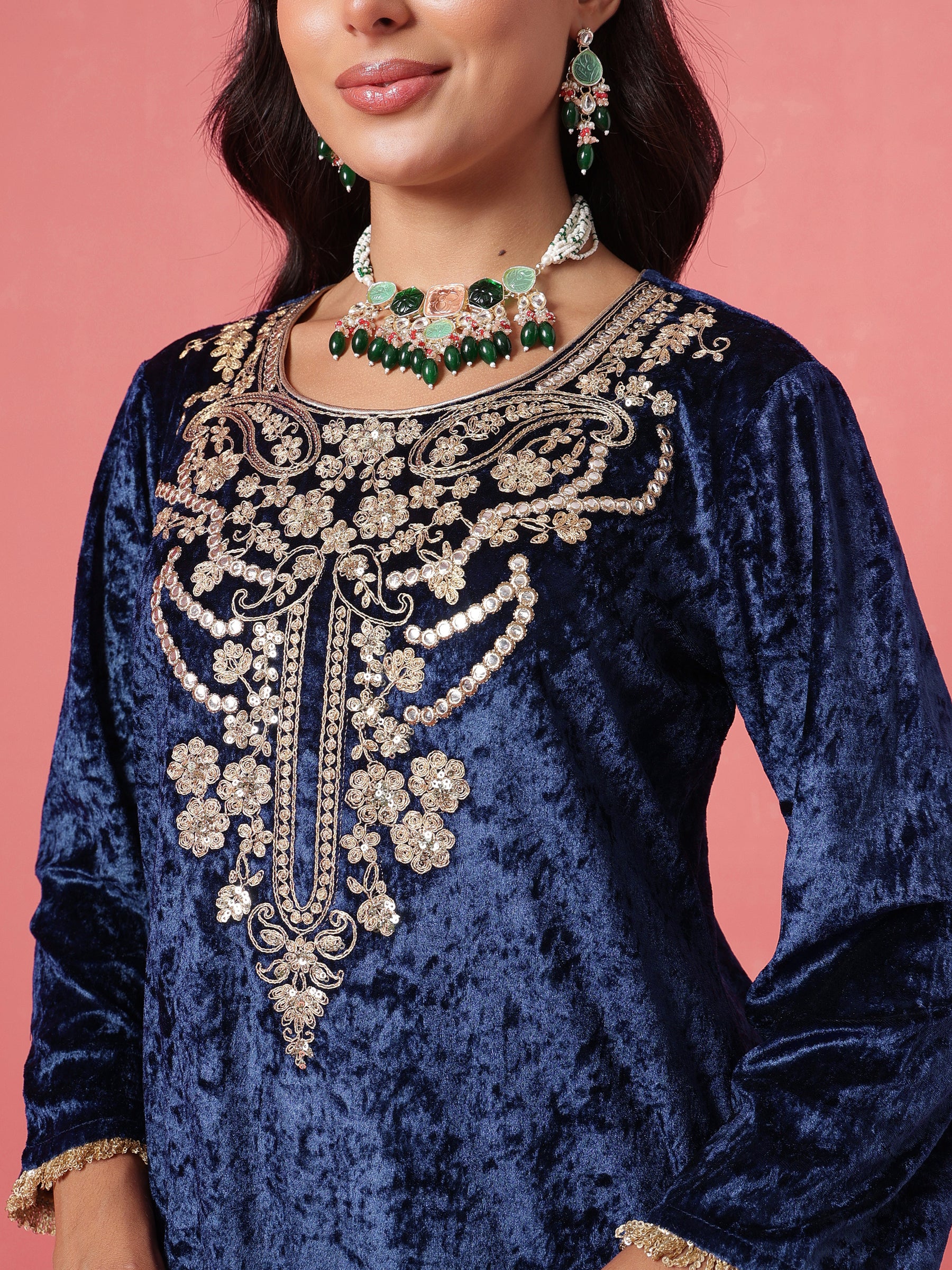 Navy Velvet Short Embroidered Kurta With Farshi Salwar-Shae by SASSAFRAS