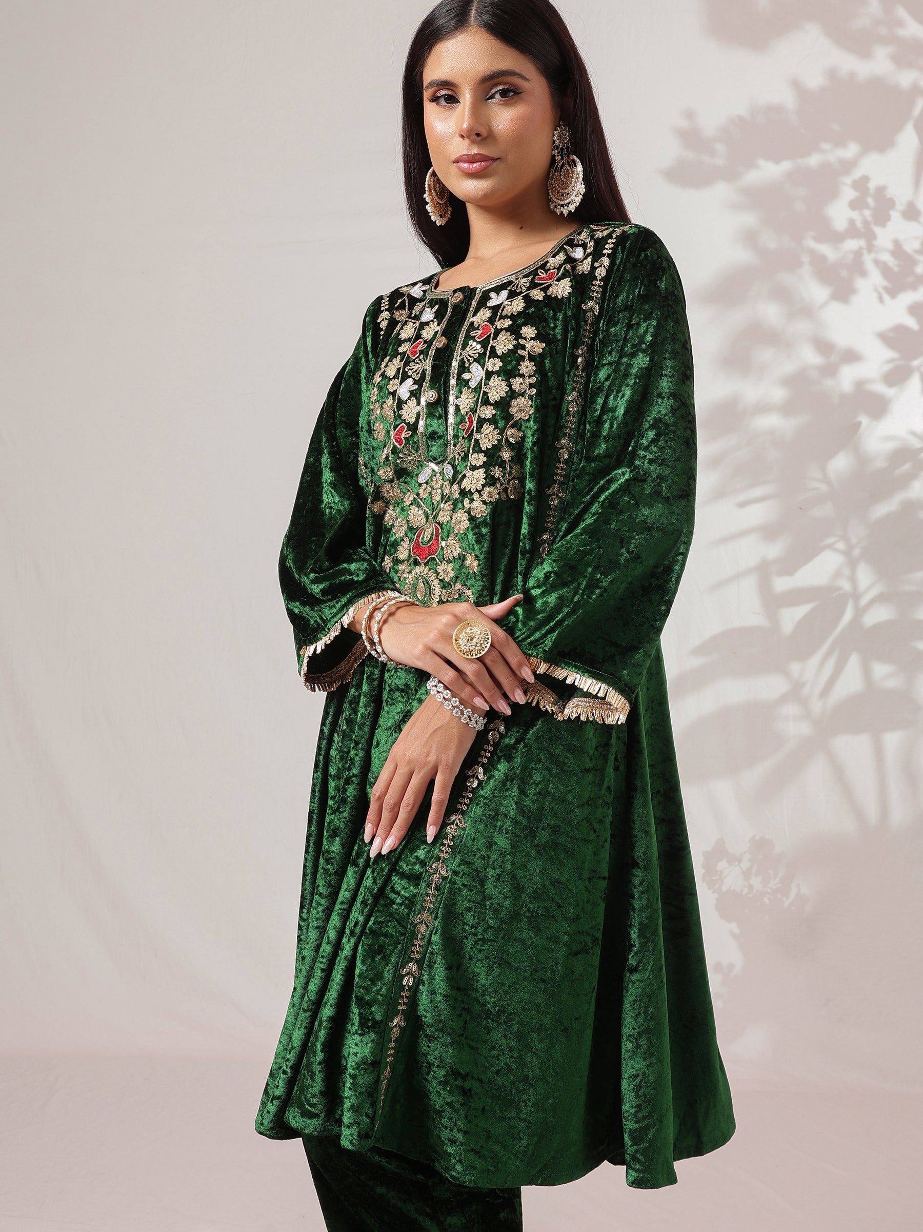 Green Velvet Embroidered Choga Kurta With Straight Pants-Shae by SASSAFRAS