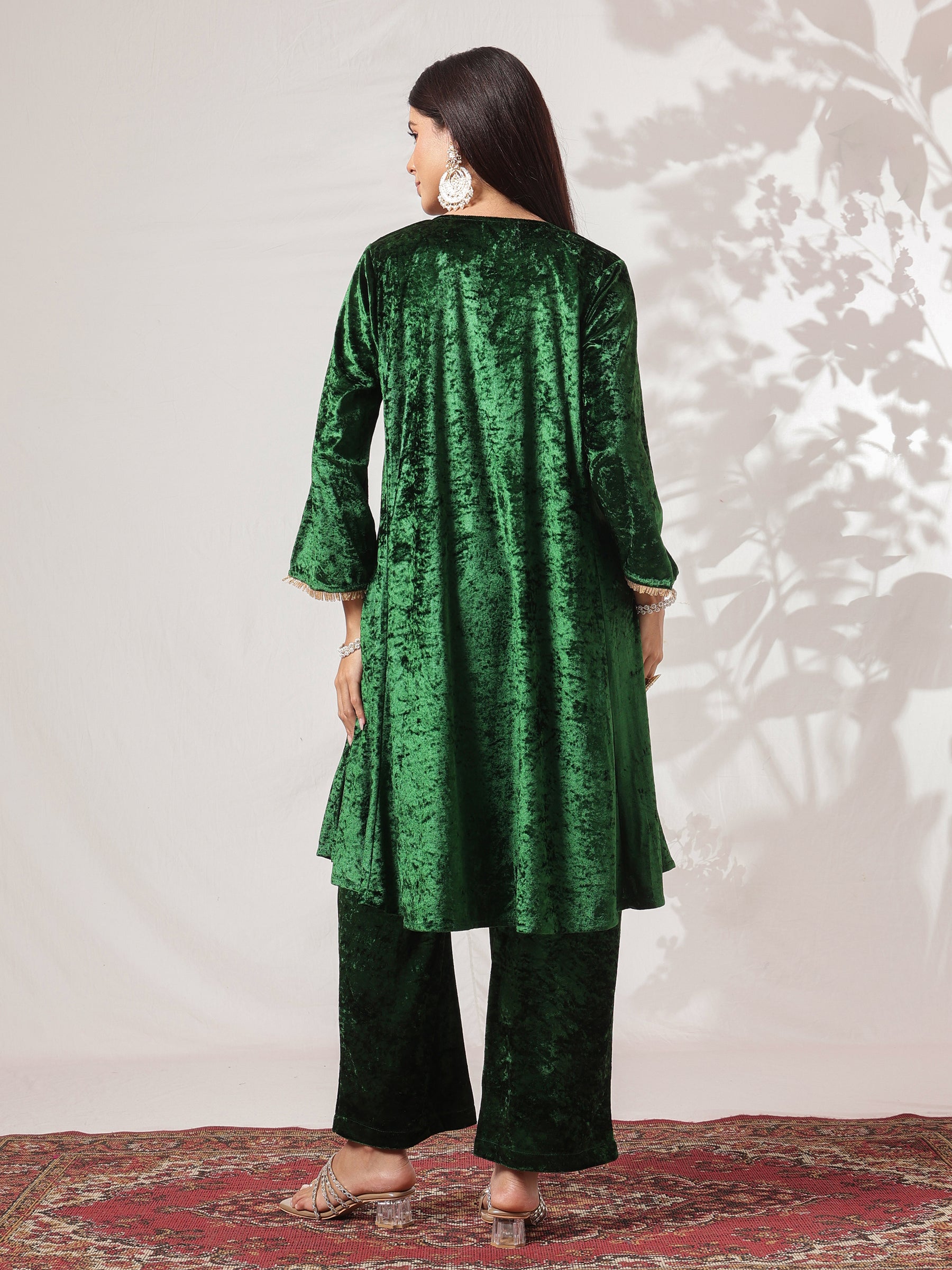 Green Velvet Embroidered Choga Kurta With Straight Pants-Shae by SASSAFRAS