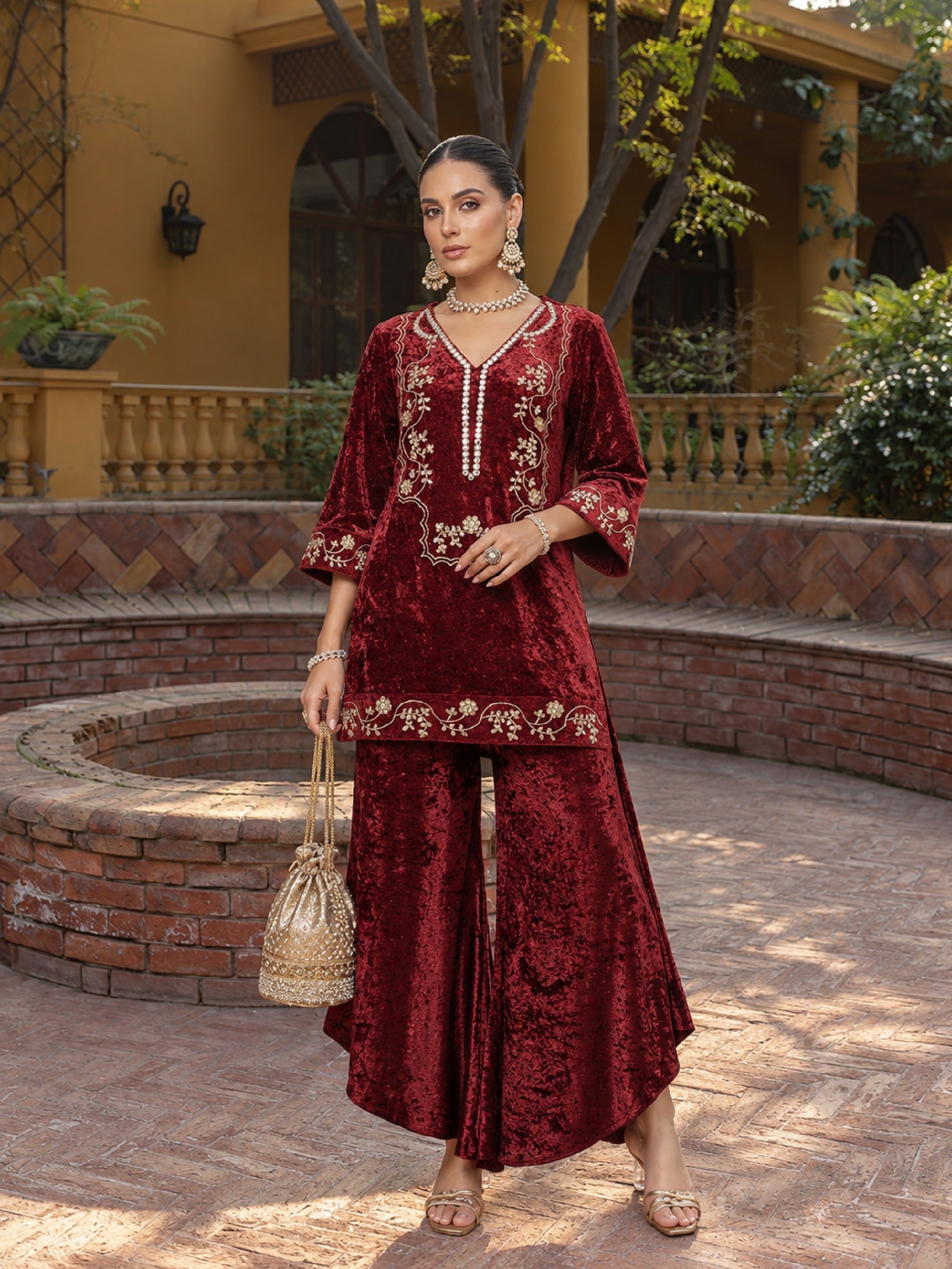 Maroon Velvet Short Embroidered Kurta With Flared Pants-Shae by SASSAFRAS