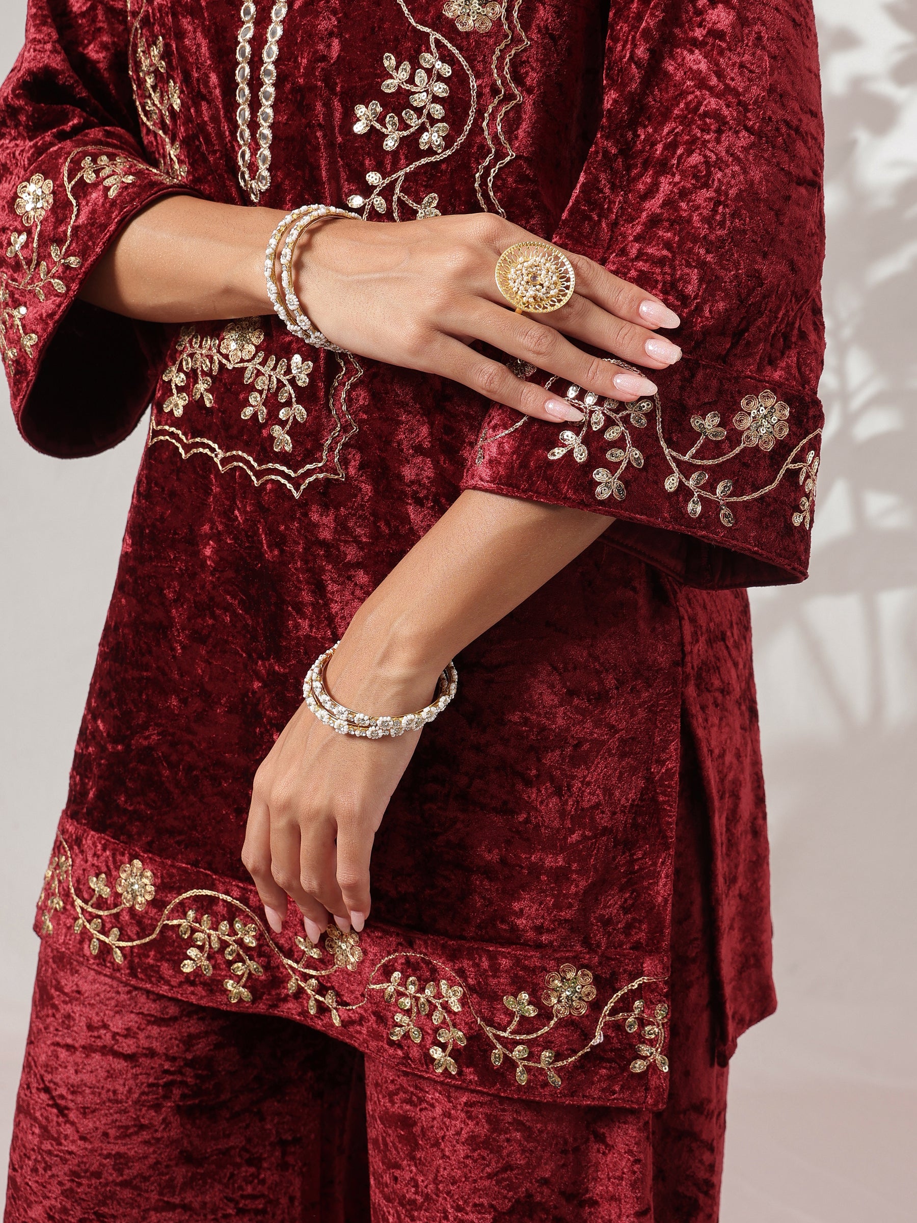 Maroon Velvet Short Embroidered Kurta With Flared Pants-Shae by SASSAFRAS