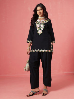 Black Woollen Embroidered Short Kurta With Farshi Salwar-Shae by SASSAFRAS