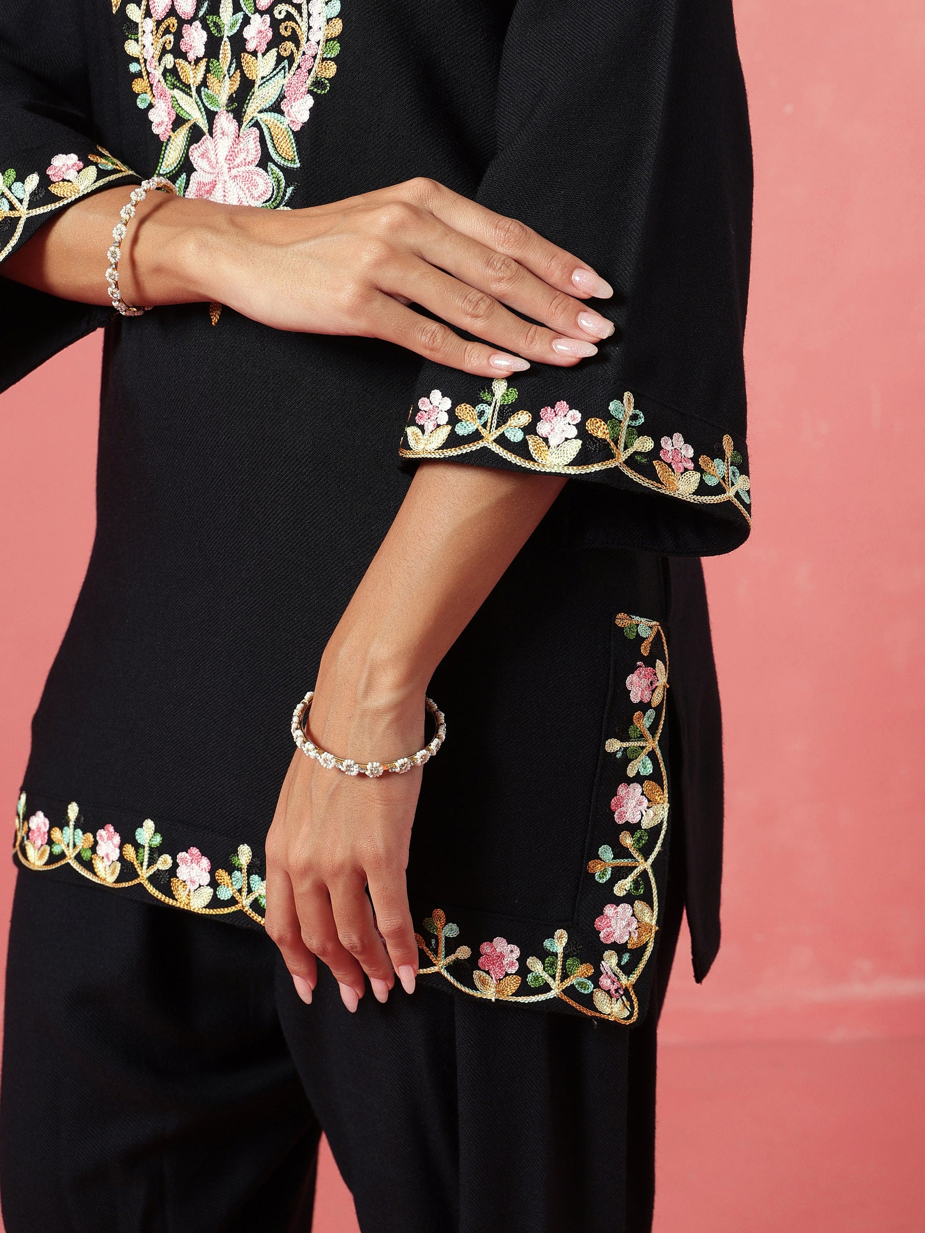 Black Woollen Embroidered Short Kurta With Farshi Salwar-Shae by SASSAFRAS