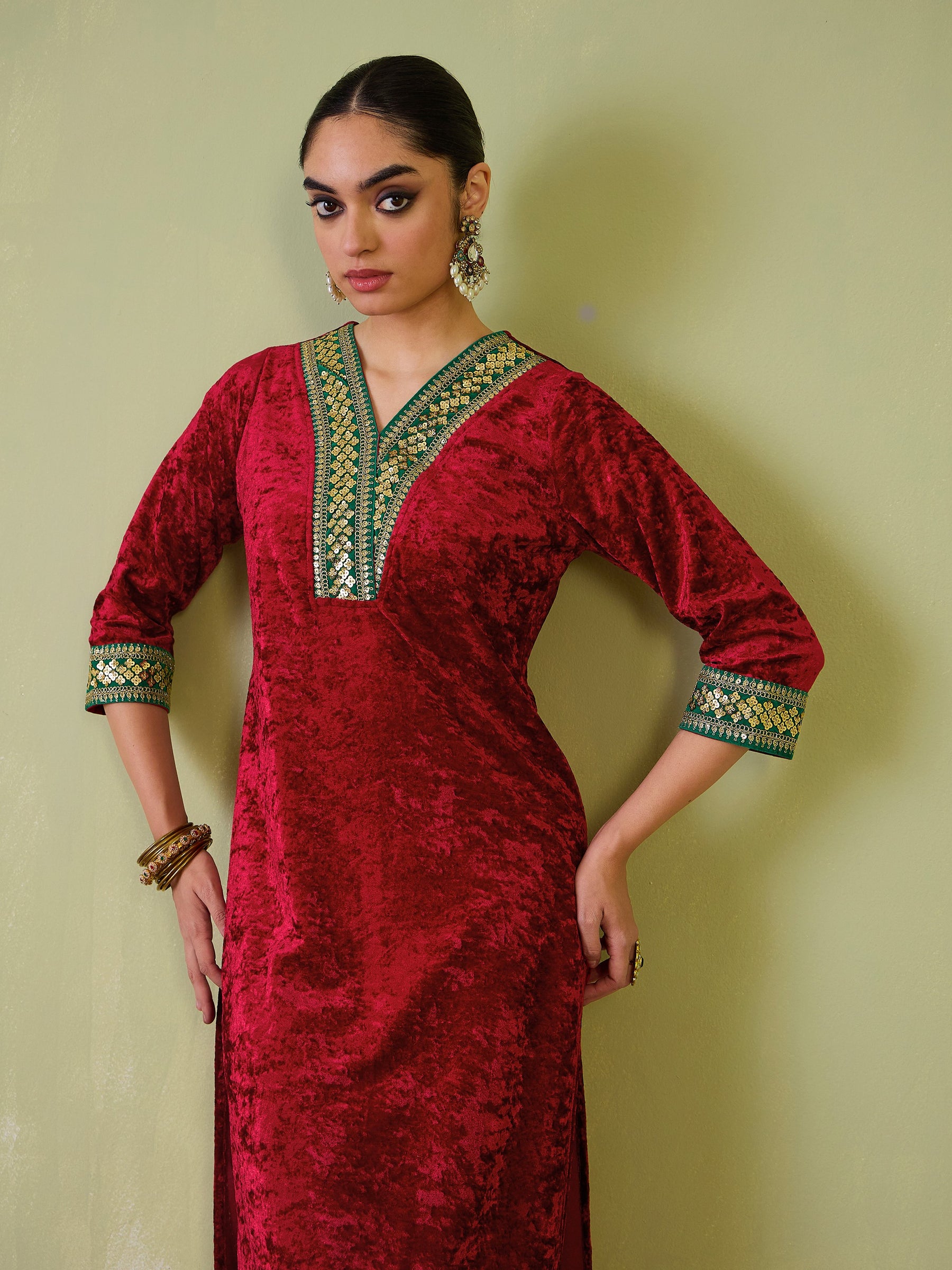 Red Velvet Straight Kurta With Straight Pants-Shae by SASSAFRAS