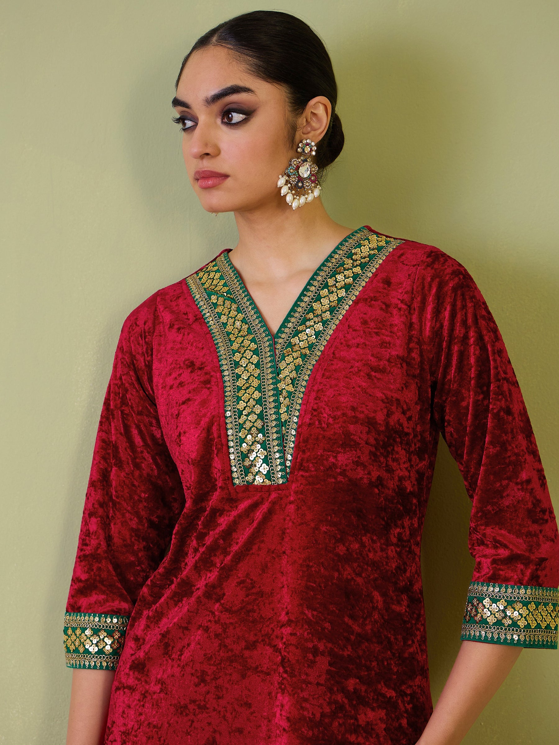 Red Velvet Straight Kurta With Straight Pants-Shae by SASSAFRAS