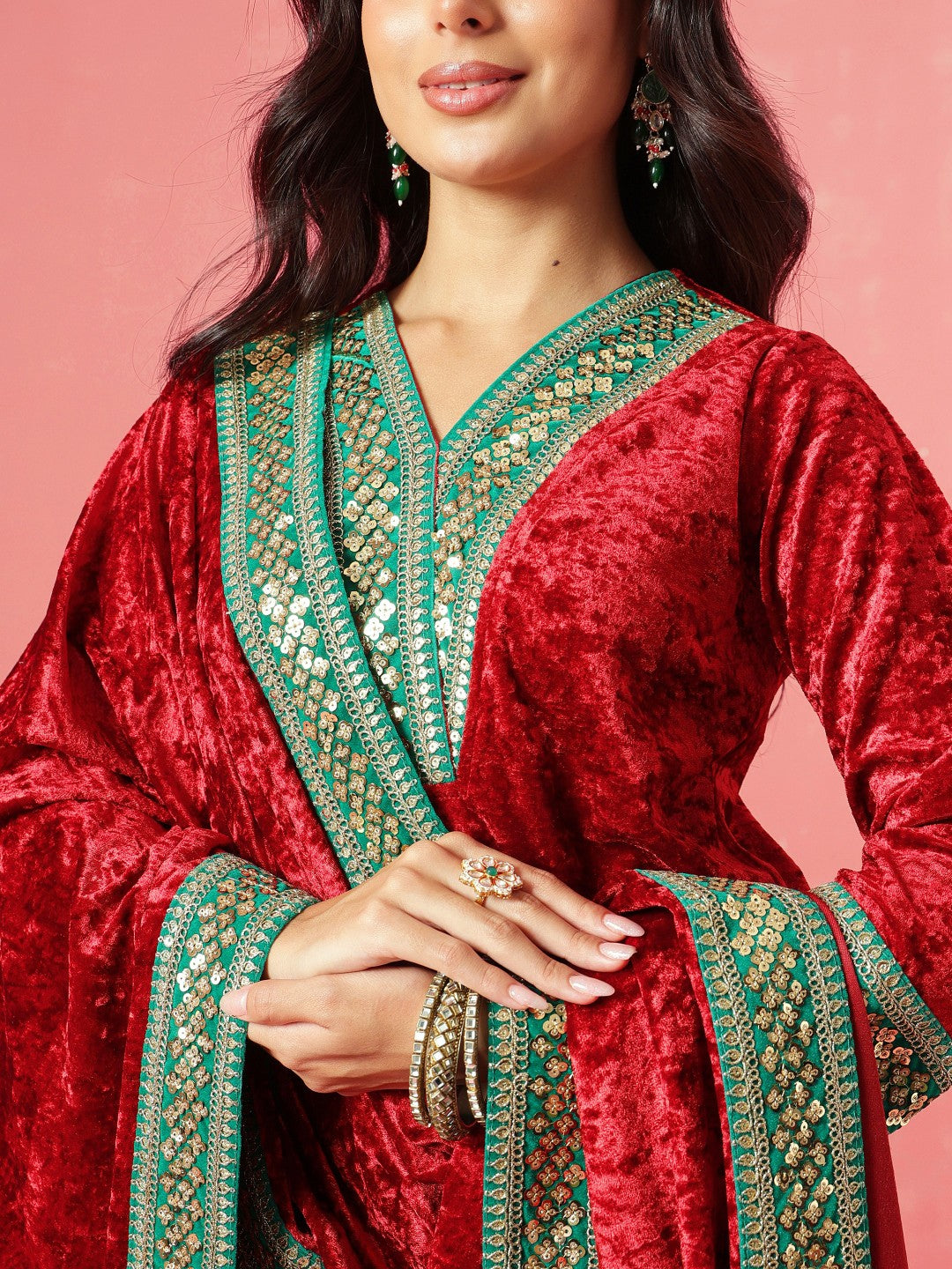 Red Velvet Straight Kurta With Straight Pants & Dushala-Shae by SASSAFRAS