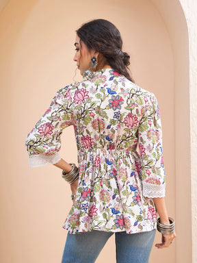 White Floral Buttonned Gathered Kurti-Shae by SASSAFRAS