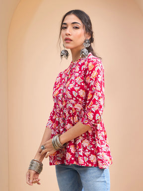 Red Floral Buttonned Gathered Kurti -Shae by SASSAFRAS