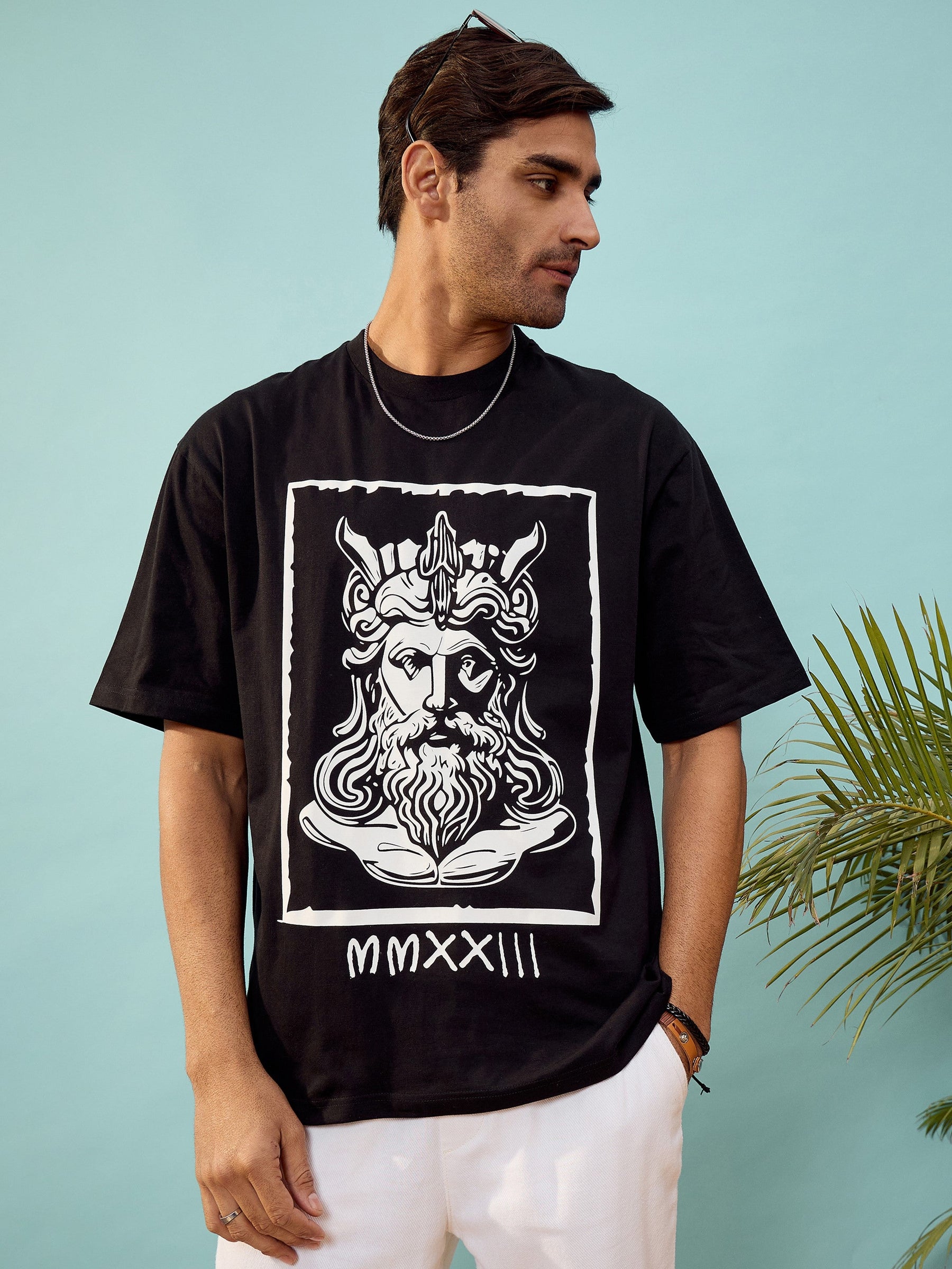 Unisex Black Roman Print Oversize T-Shirt-MASCLN SASSAFRAS