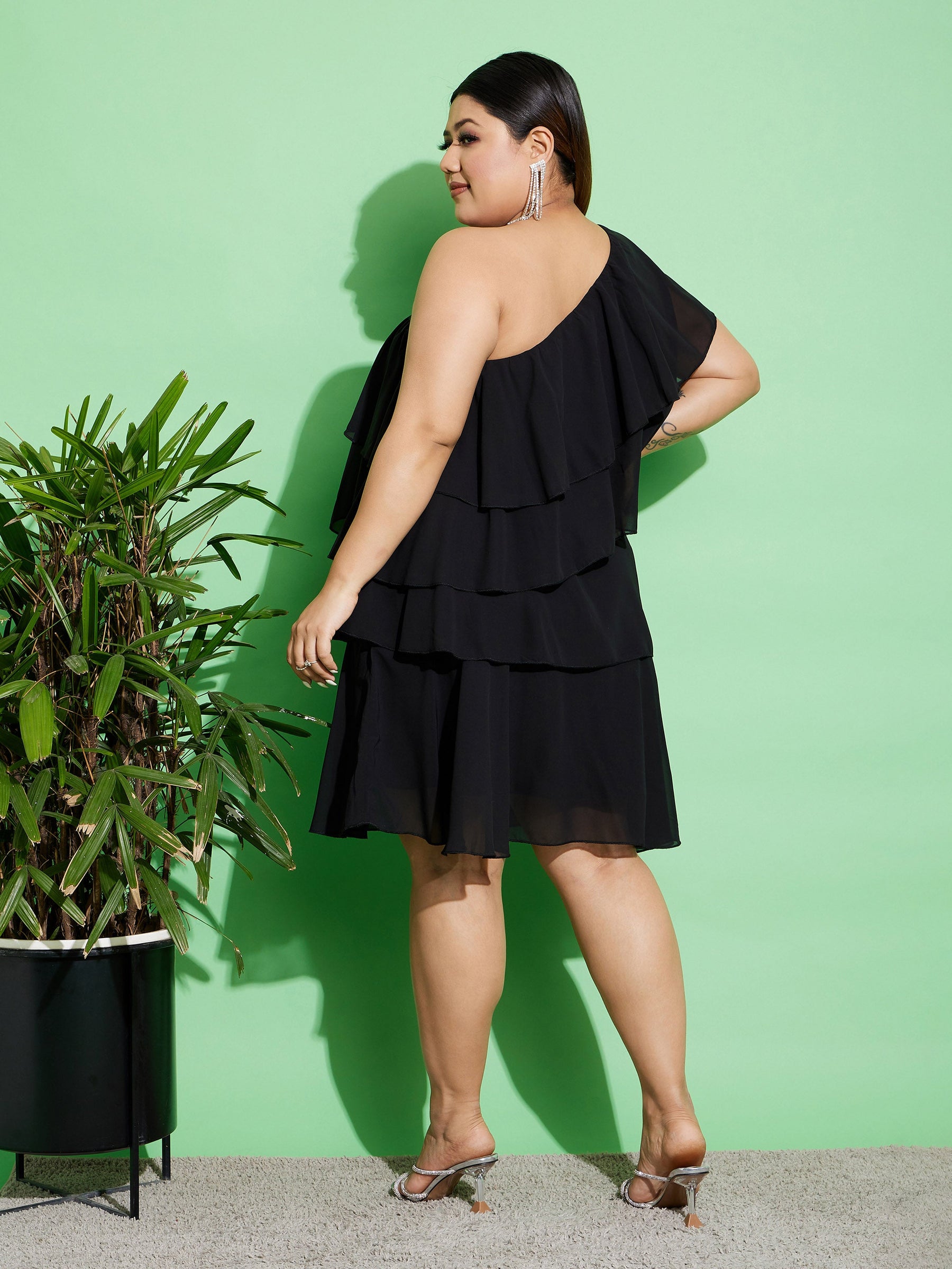 Black One Shoulder Frill Dress-SASSAFRAS Curve