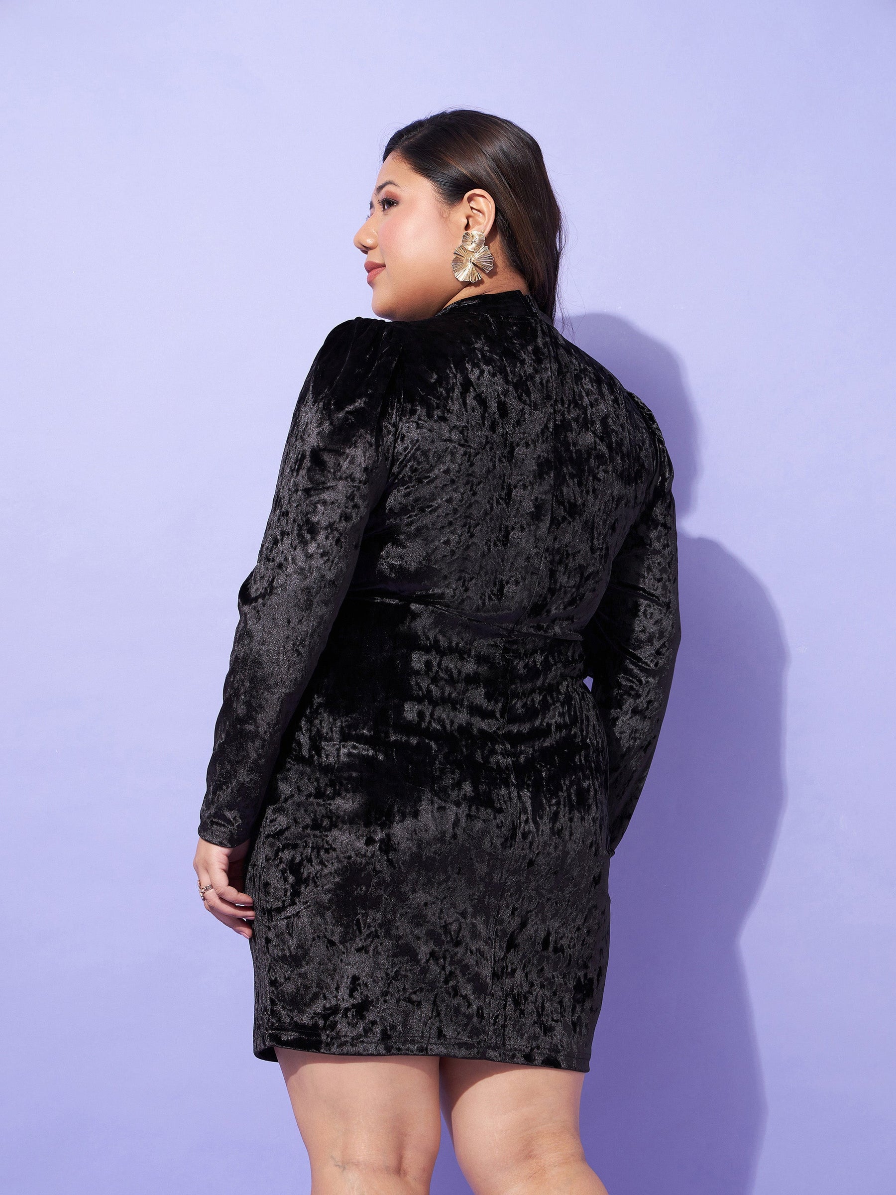 Black Velvet Bodycon Dress at Rs 170 in Indore