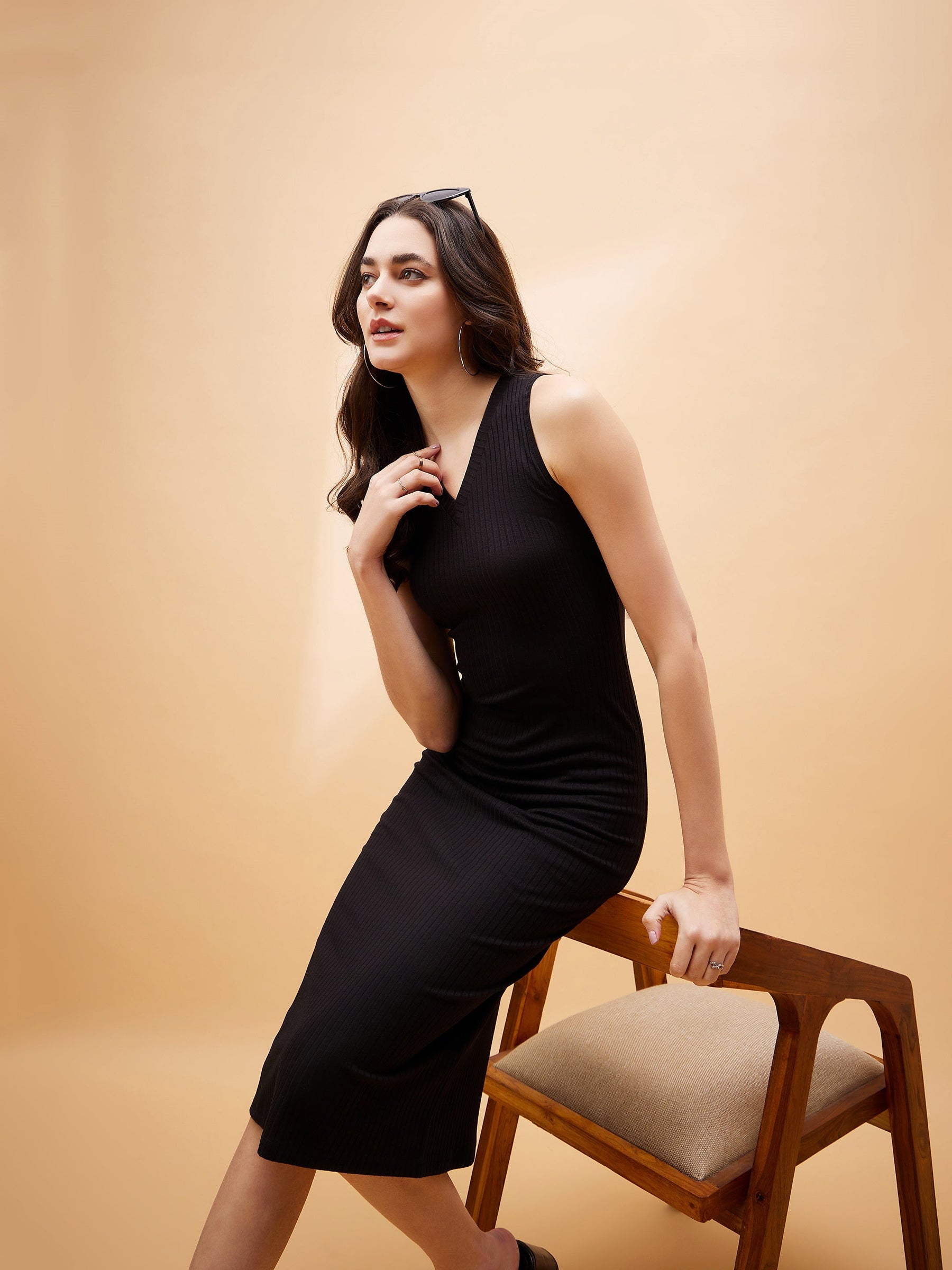 Buy Women Black Rib V-Neck Sleeveless Midi Dress Online at Best Price - Sassafras Buy Women Black Rib V-Neck Sleeveless Midi Dress Online at Best Price - Sassafras