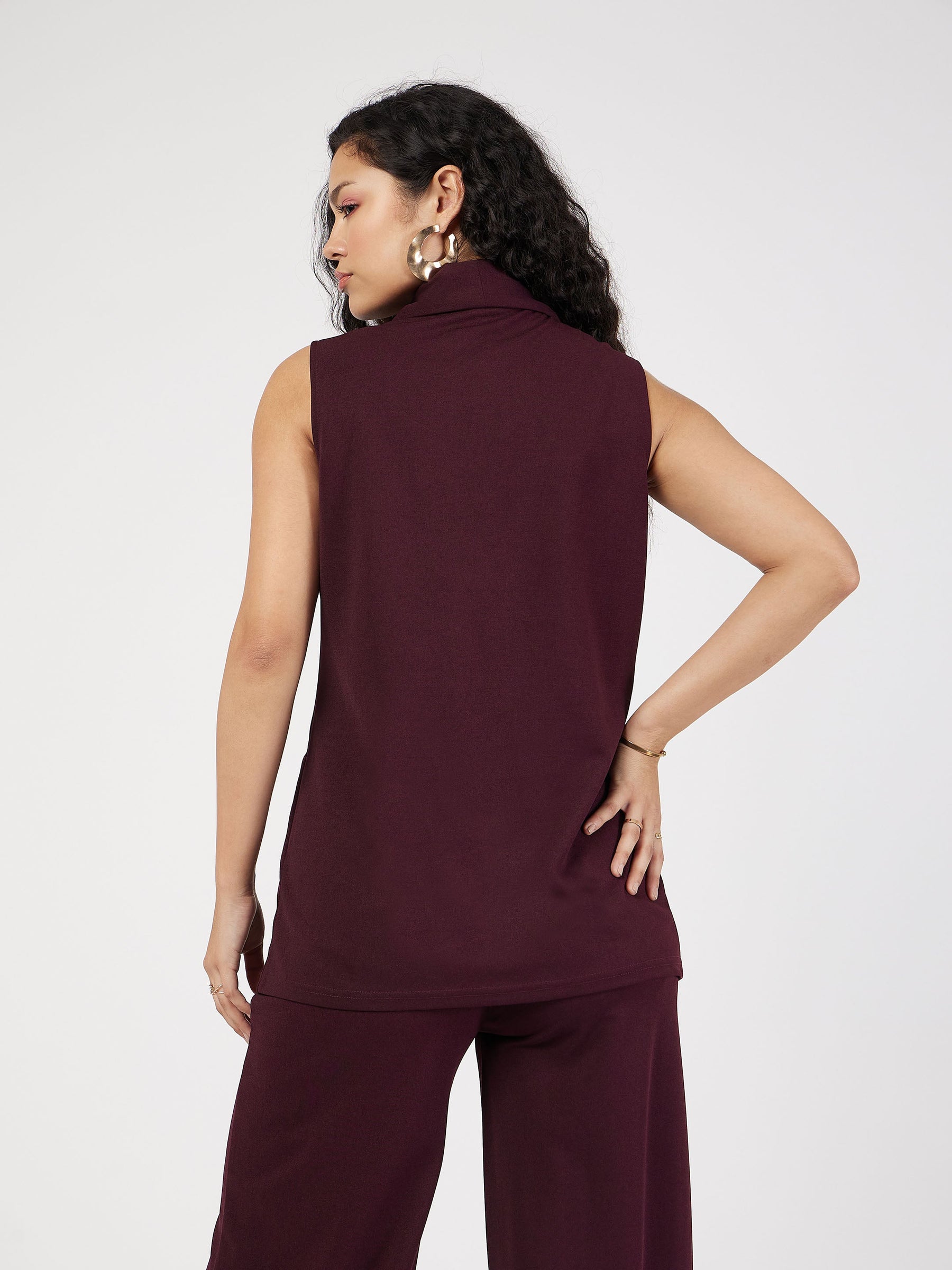 Burgundy Double-Breast Sleeveless Longline Blazer-SASSAFRAS