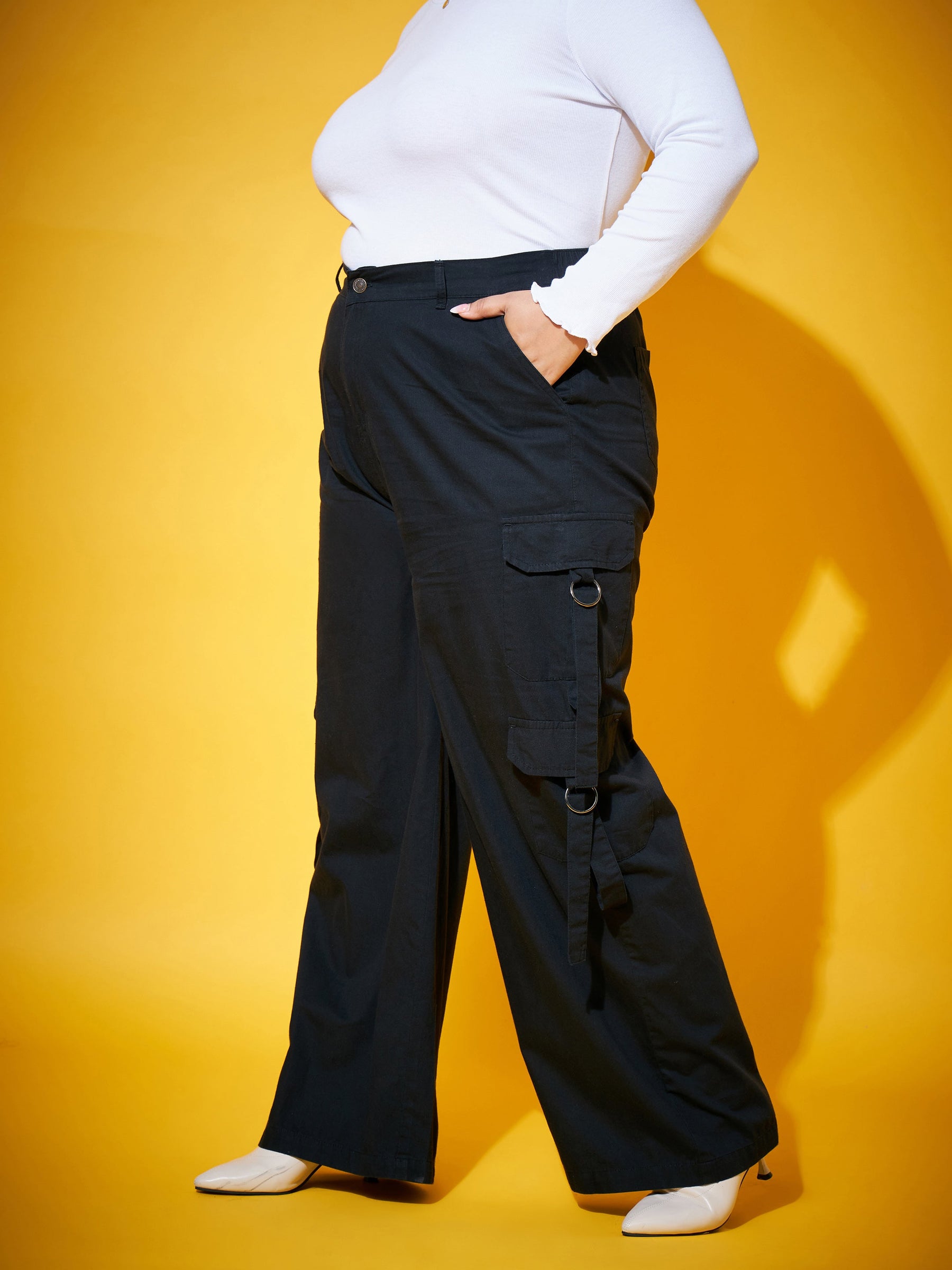 Black Washed Tencel Pocket Cargo Pants-SASSAFRAS Curve