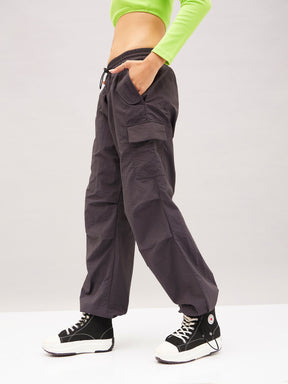 Grey Pleated Knee Cargo Parachute Pants-SASSAFRAS