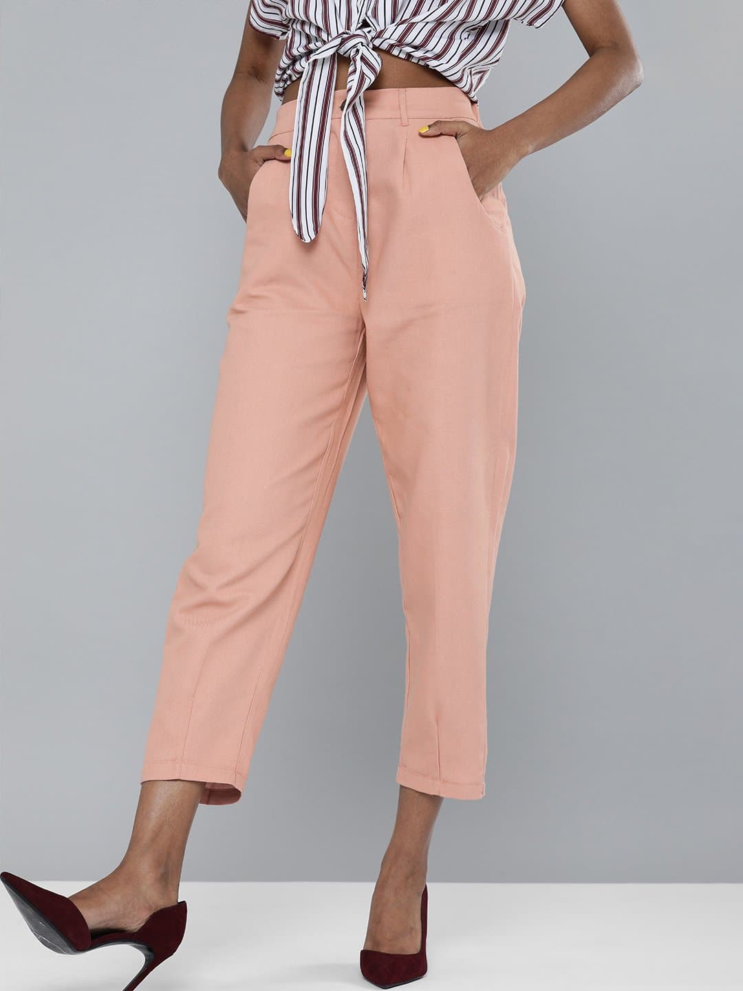 Petite Dusty Pink Pocket Detail Cargo Trousers  PrettyLittleThing