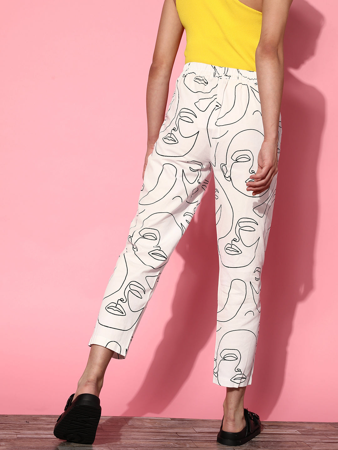 Women White Twill Face Print Tapered Pants