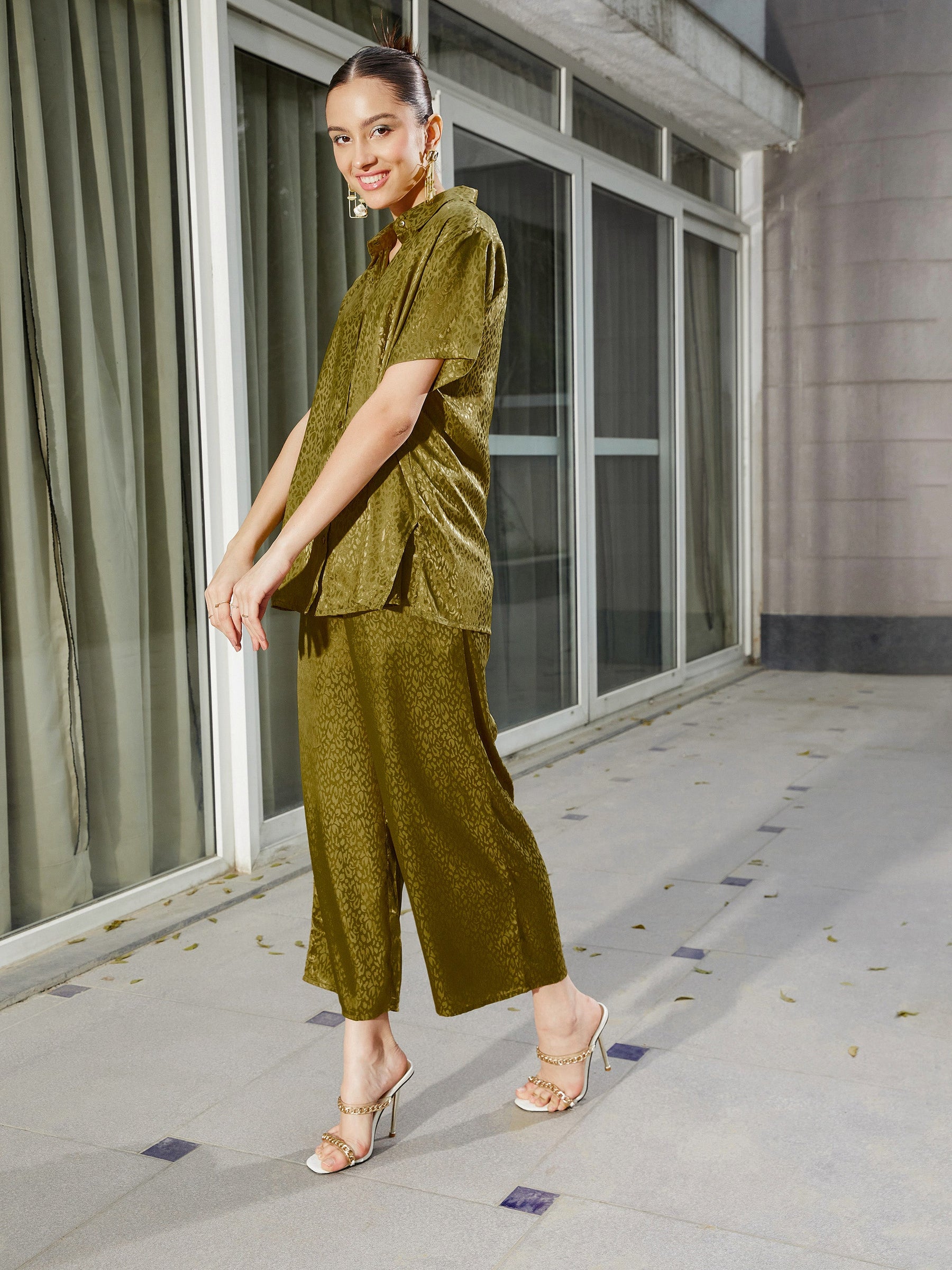 Women Olive Jacquard Loose Fit Shirt With Straight Pants