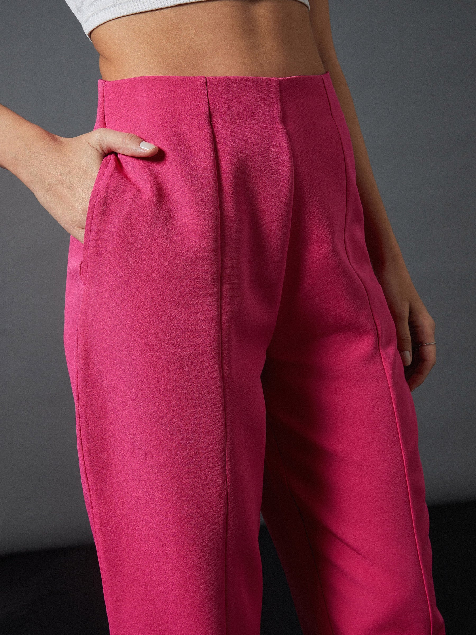 Collar Scarf Wide Leg Pant Suit's Available.! Model Size 8 Colors