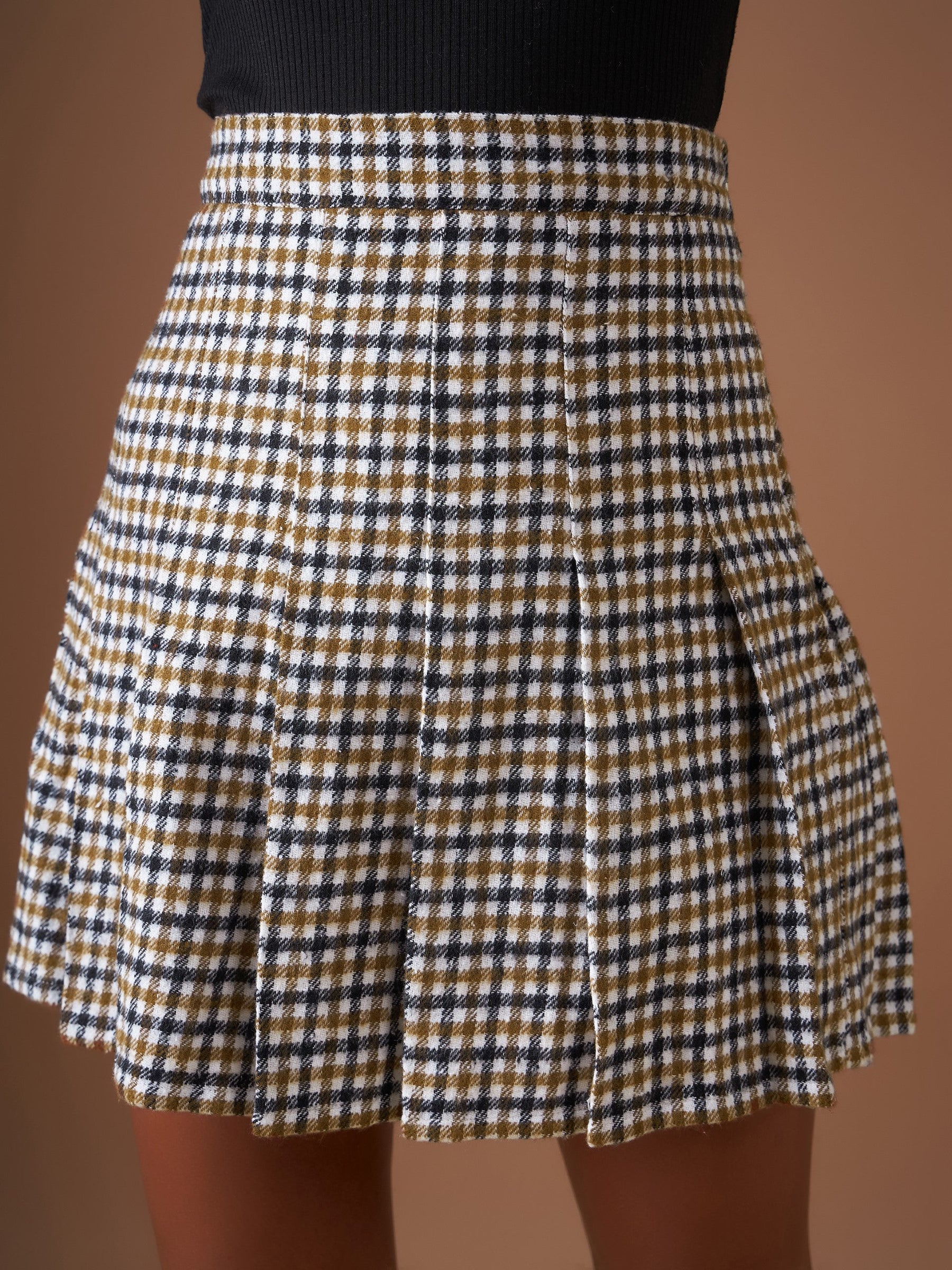 Women Brown Flannel Check Pleated Mini Skirt - Main Image