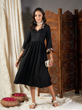 Black Embroidered Sleeve Gathered Dress-Shae by SASSAFRAS