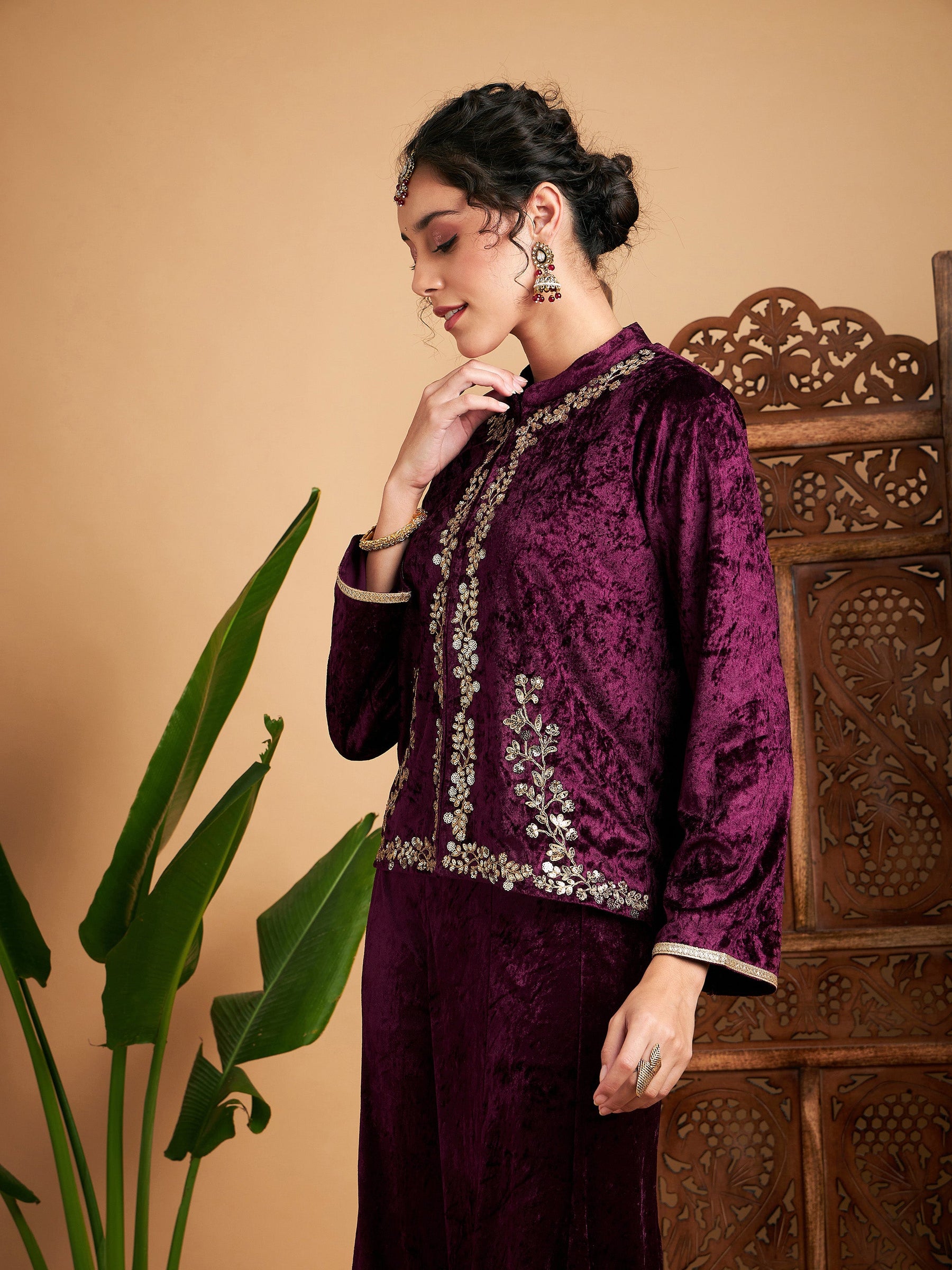 Kashmiri Designer Short Jackets Online | Embroidered Silk Coat For Ladies
