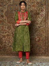Green Brocade Floral Straight Yoke Kurta-Shae by SASSAFRAS