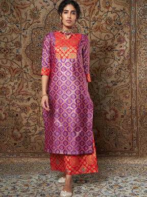 Women Purple & Red Brocade Straight Yoke Kurta