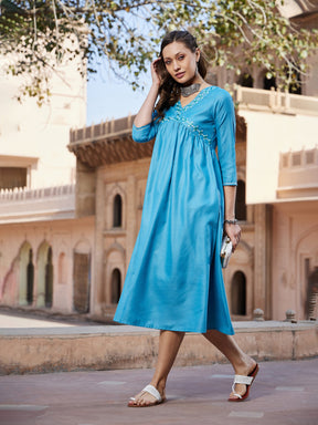 Teal Embroidered Slant Empire Seam Kurta-Shae by SASSAFRAS