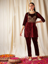 Maroon Velvet Embroidered Yoke Short Kurta-Shae by SASSAFRAS