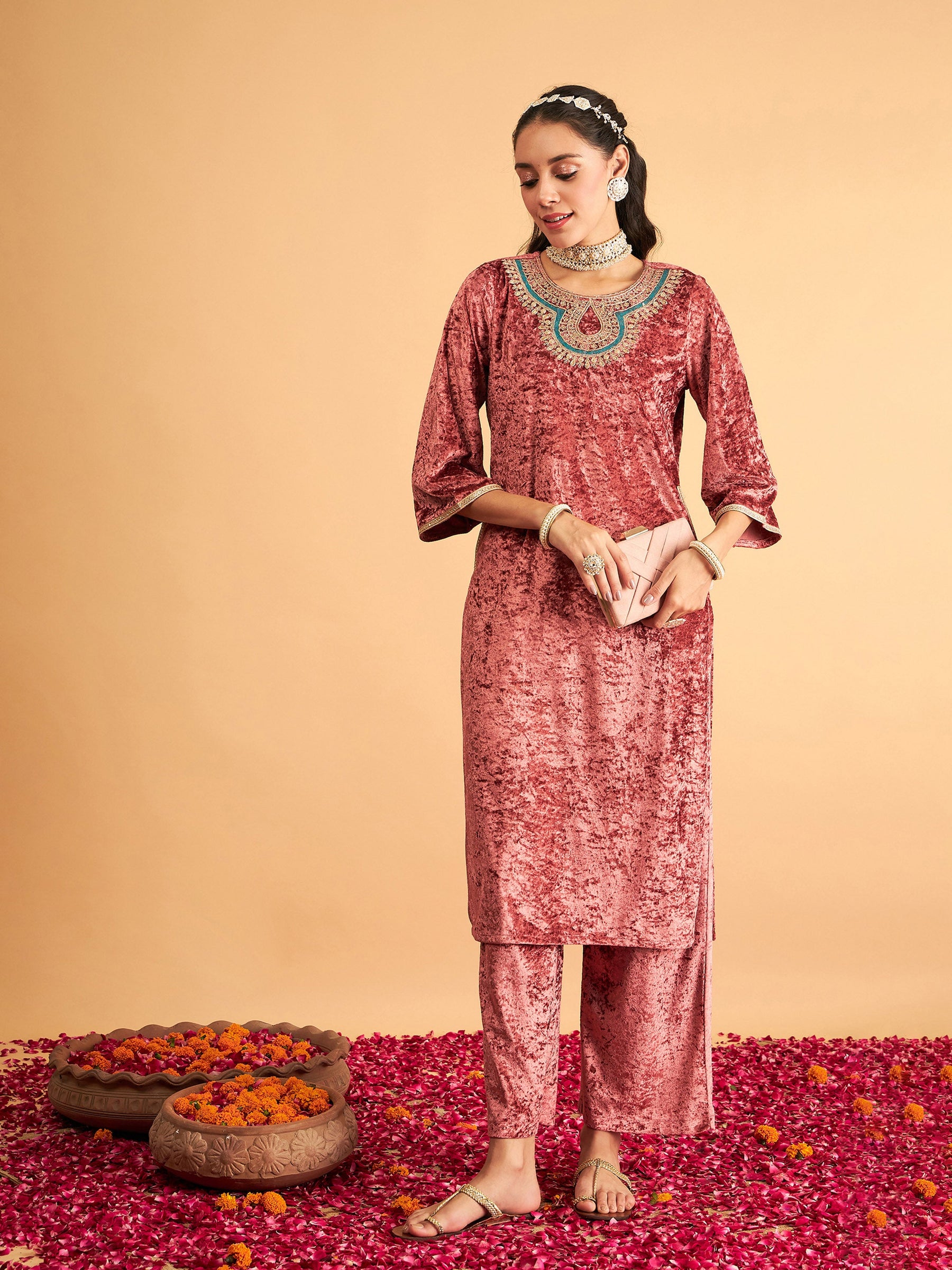 Pink Velvet Front Zari Embroidered Straight Kurta-Shae by SASSAFRAS