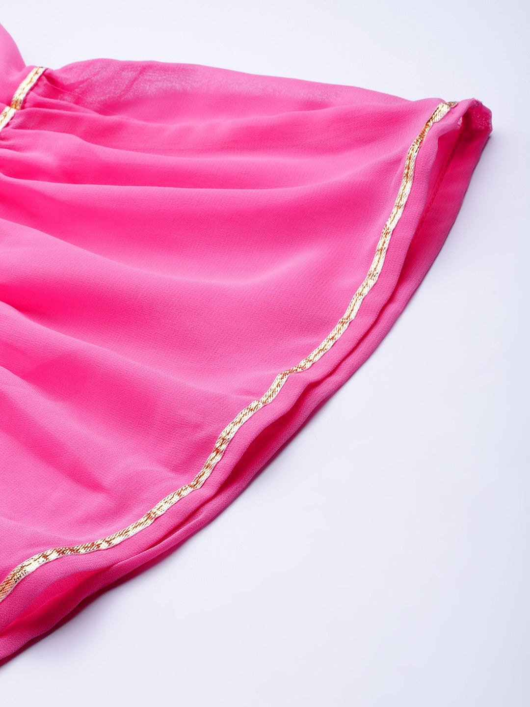 Women Pink Tiered Palazzo With Attached Pallu