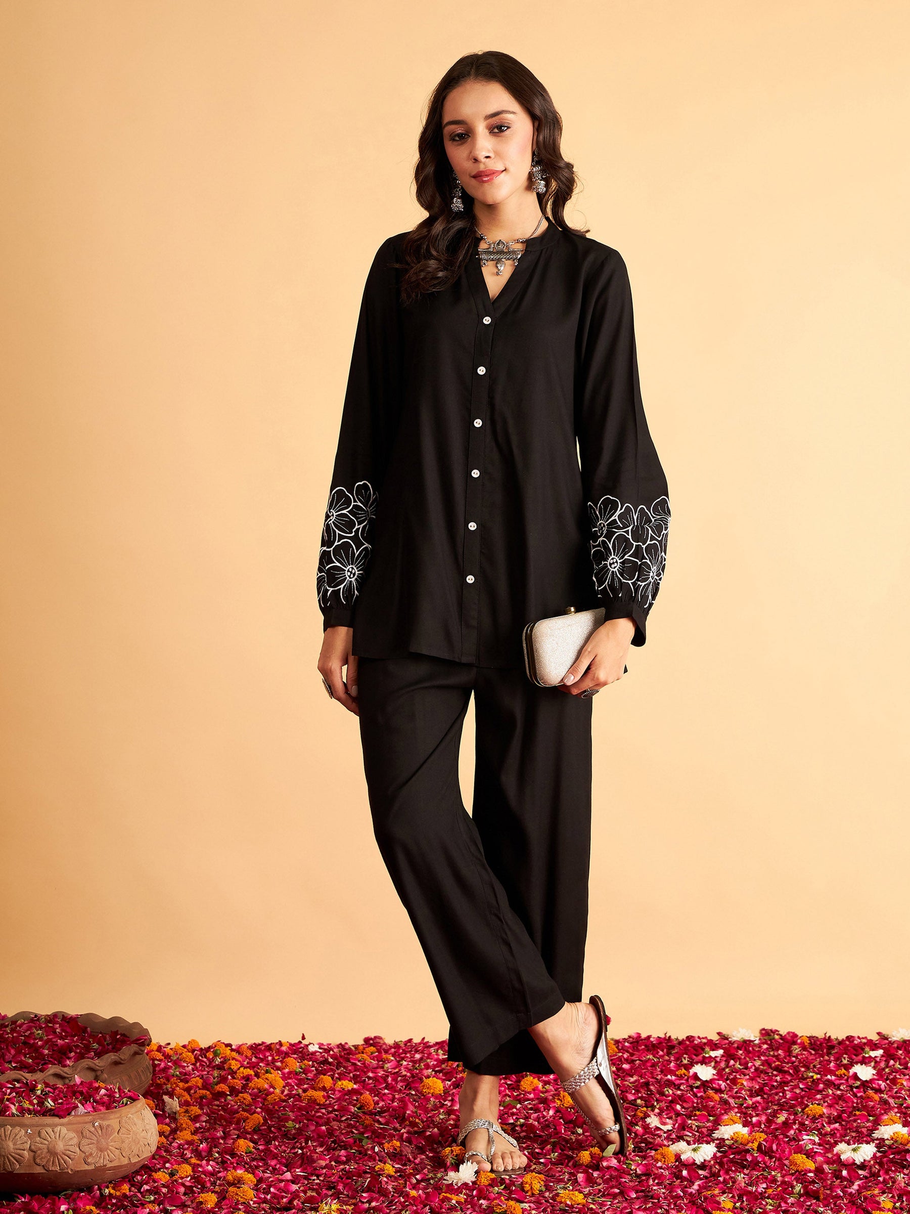 Navy Blue bell sleeves kurta with pants | STYLEMAX-1004 | Cilory.com